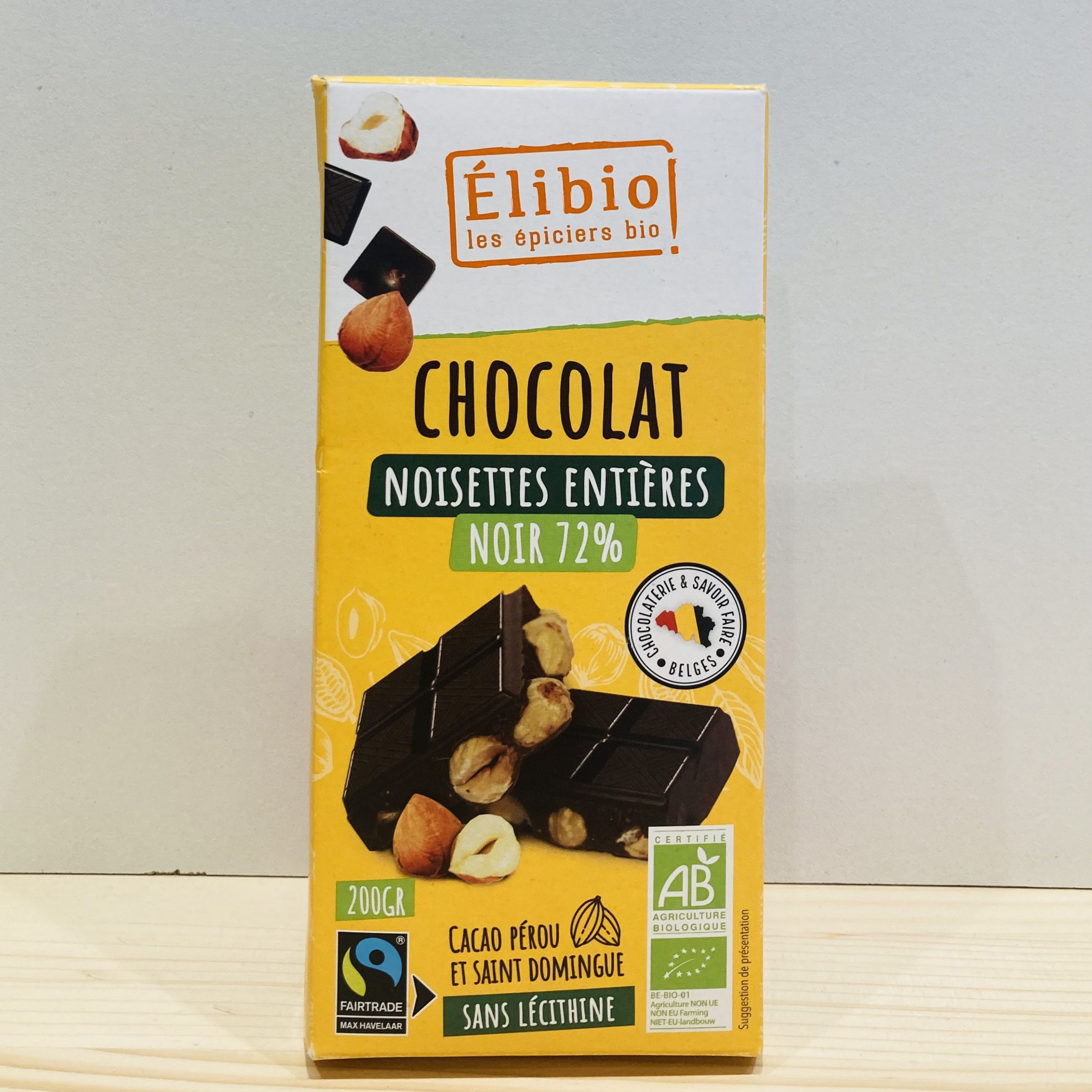 ELI-chocolat-noisettes-entieres-scaled-1.jpg
