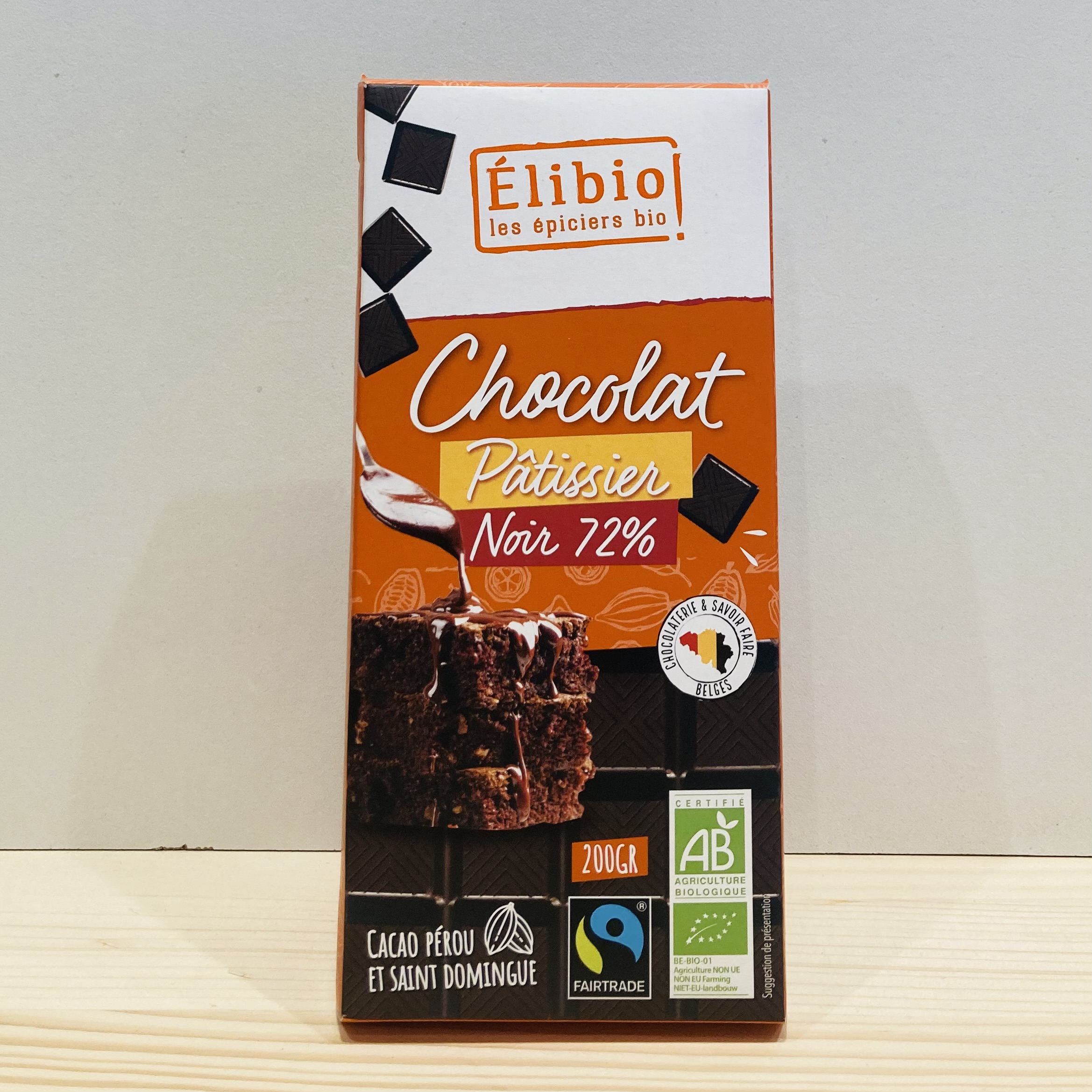 ELI-chocolat-patissier-noir.jpg